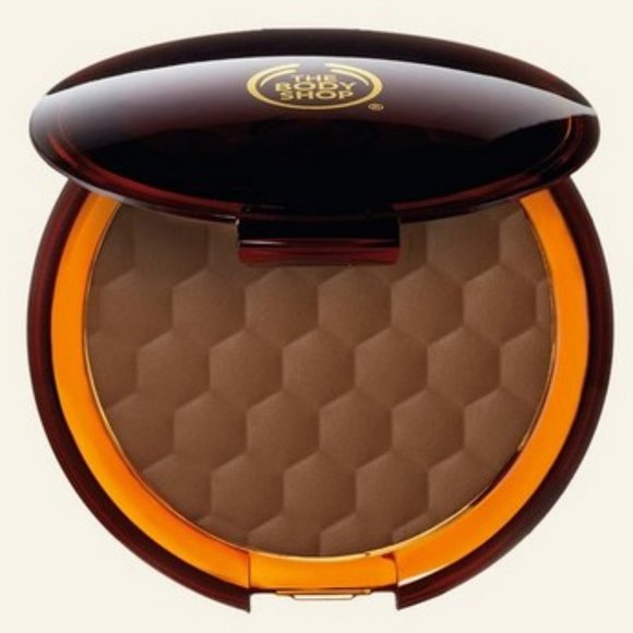 The Body Shop Honey Bronze Bronzing Powder- Shade - Dark Golden Matte - Picture 2 of 4